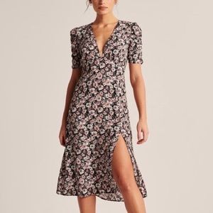 Abercrombie & Fitch Cinched Sleeve Midi Dress